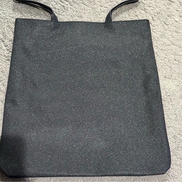 New Hello Kitty x Shu Uemura tote bag black sparkly - Picture 2 of 4